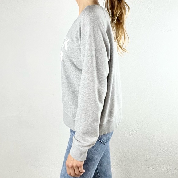 NEW BALANCE |🏃🏻‍♀️ Gray “TRACK CLUB” Athletic Crewneck Sweatshirt - Picture 9 of 11